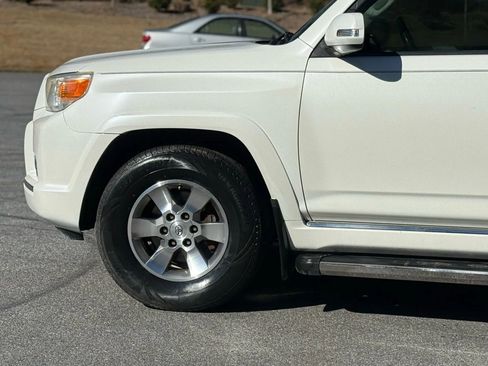 Used 2013 Toyota 4Runner Limited RWD image 8