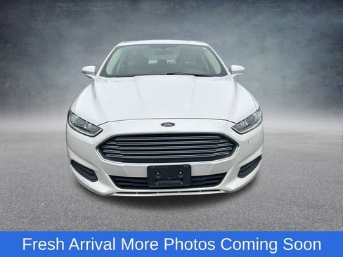 Used 2014 Ford Fusion SE image 3