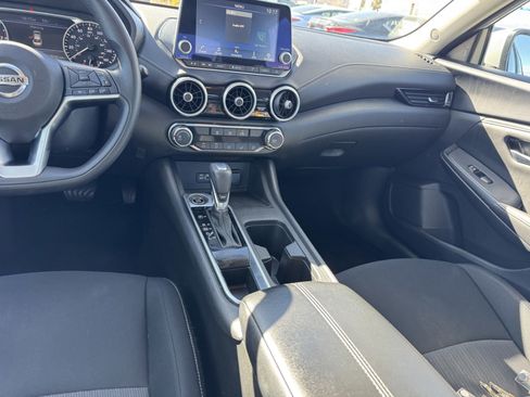 Used 2023 Nissan Sentra SV image 14