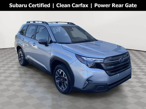 Used 2025 Subaru Forester Premium AWD/4WD image 1