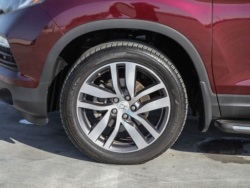Used 2016 Honda Pilot Elite image 10