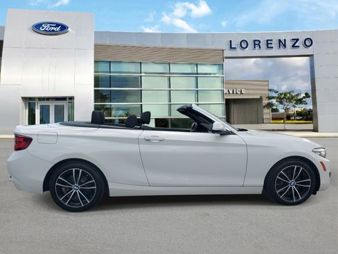 Used 2020 BMW 230i xDrive Convertible w/ Convenience Package image 4