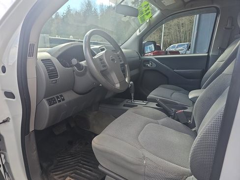 Used 2017 Nissan Frontier SV AWD/4WD image 15