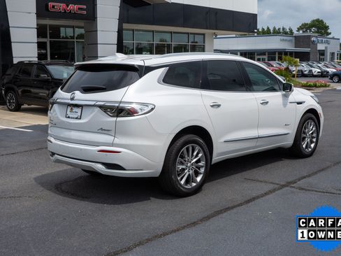 Used 2024 Buick Enclave Avenir w/ Avenir Technology Package FWD image 3
