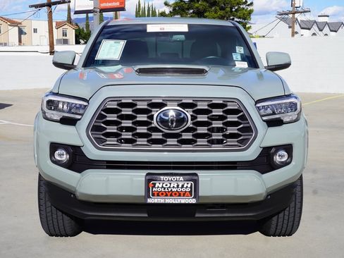 Certified 2023 Toyota Tacoma TRD Sport image 3