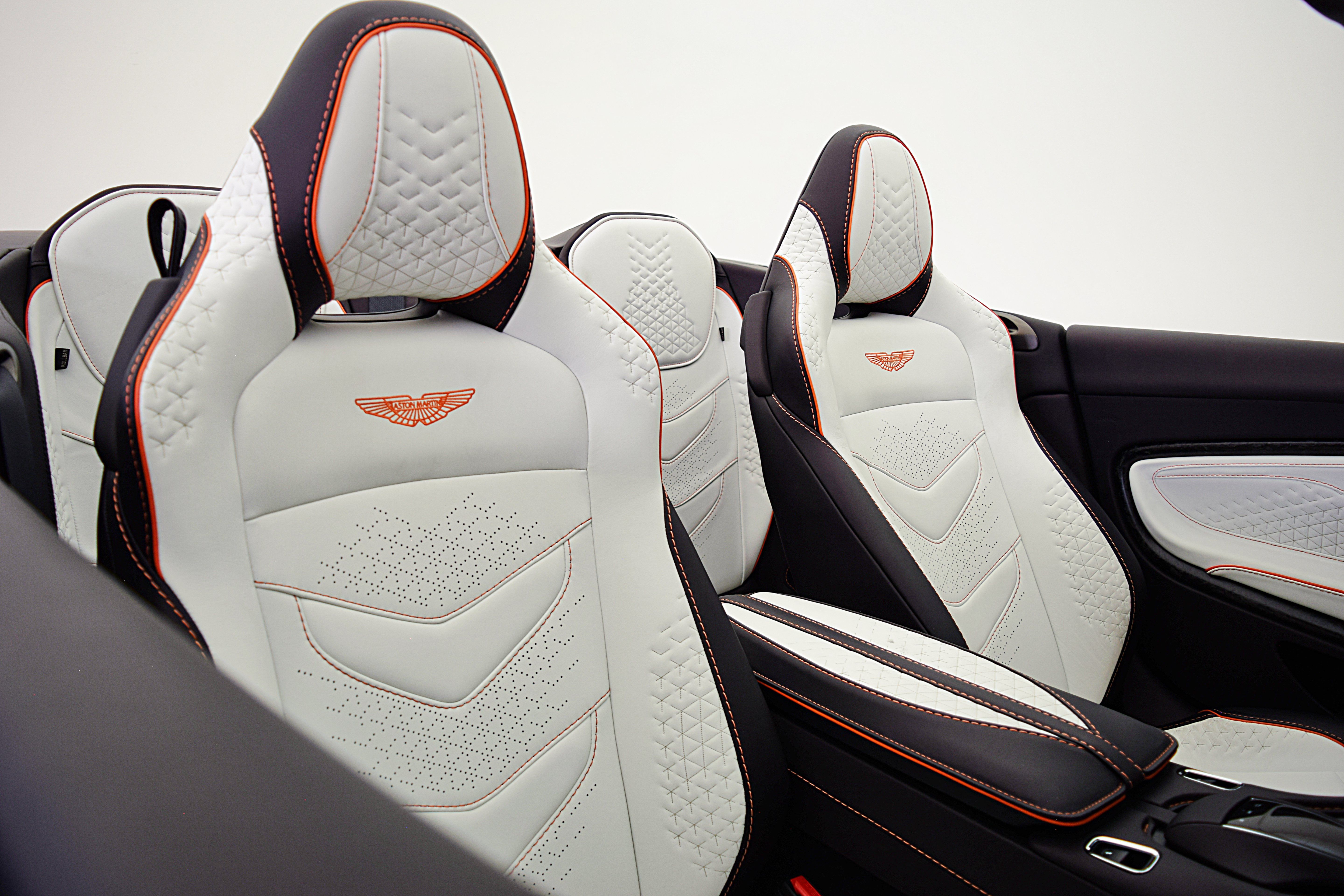 Used 2023 Aston Martin DBS Superleggera Volante RWD image 45
