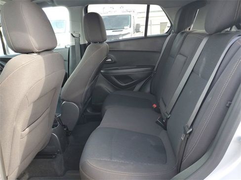 Certified 2020 Chevrolet Trax LS w/ Tint and Cruise Package image 22