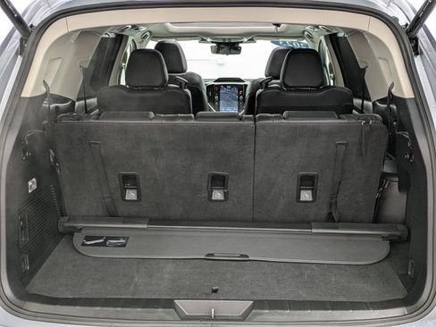 Used 2023 Subaru Ascent Touring image 17