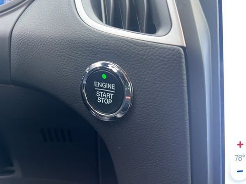 Used 2024 Ford Edge SEL w/ Convenience Package image 32