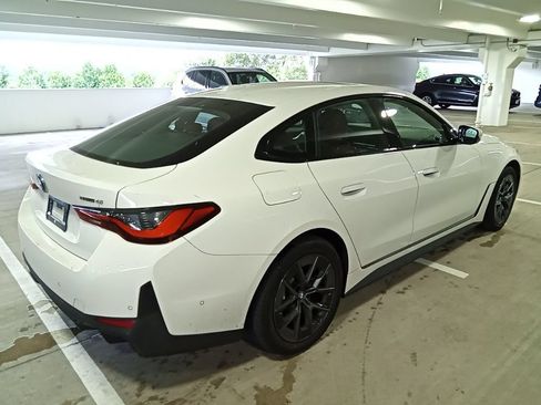 Used 2023 BMW i4 eDrive40 w/ Premium Package RWD image 5