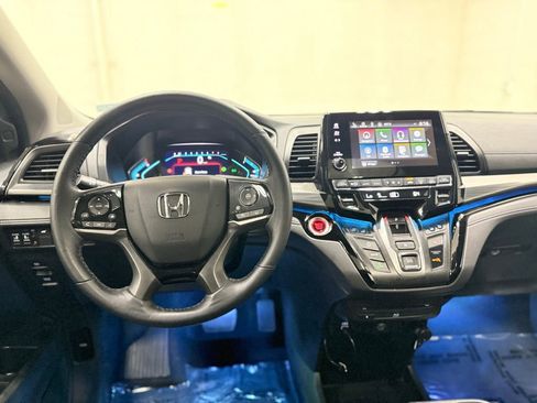 Used 2023 Honda Odyssey Elite image 38