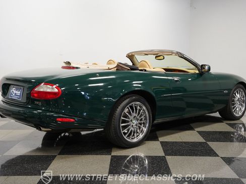 Used 1997 Jaguar XK8 Convertible RWD image 13