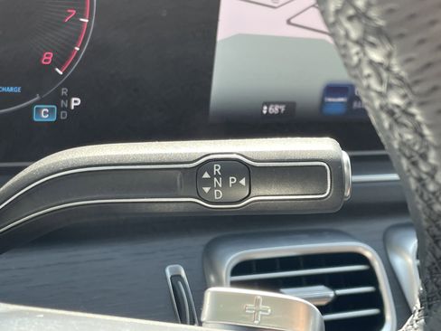 Certified 2024 Mercedes-Benz GLS 450 4MATIC image 30