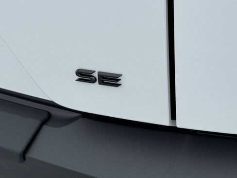 New 2026 Toyota C-HR AWD/4WD image 14