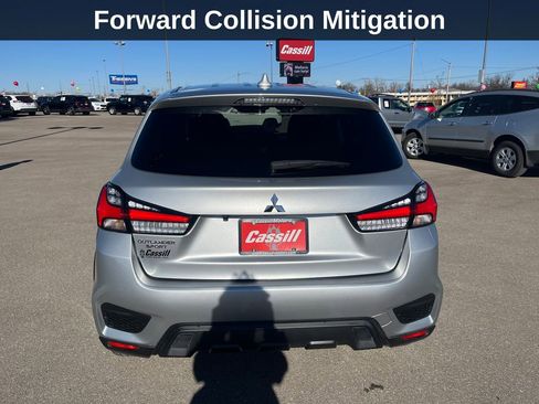 Used 2025 Mitsubishi Outlander Sport SE AWD/4WD image 5