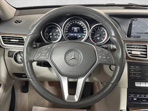 Used 2016 Mercedes-Benz E 350 4MATIC Wagon image 26