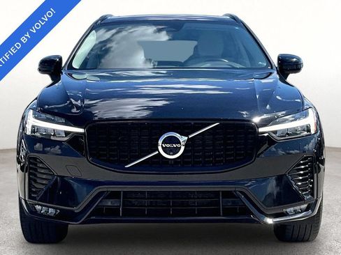 Used 2024 Volvo XC60 B5 Plus w/ Protection Package Premier AWD/4WD image 3