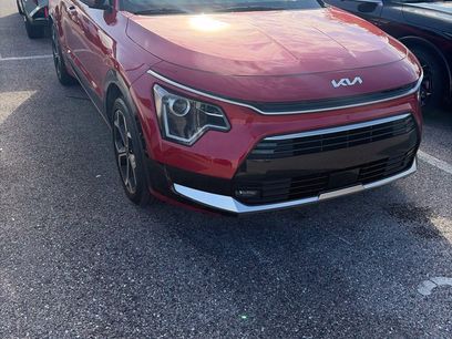 Used 2025 Kia Niro EX Touring