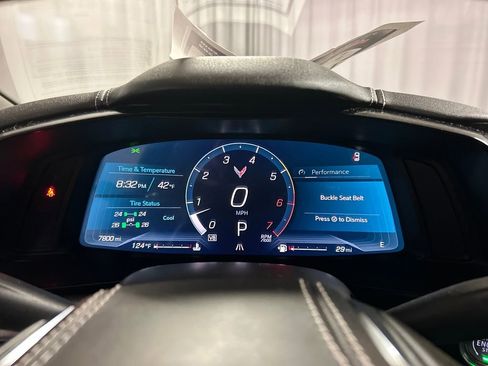 Used 2025 Chevrolet Corvette Stingray Coupe w/ 1LT image 16