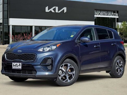Used 2022 Kia Sportage LX image 1
