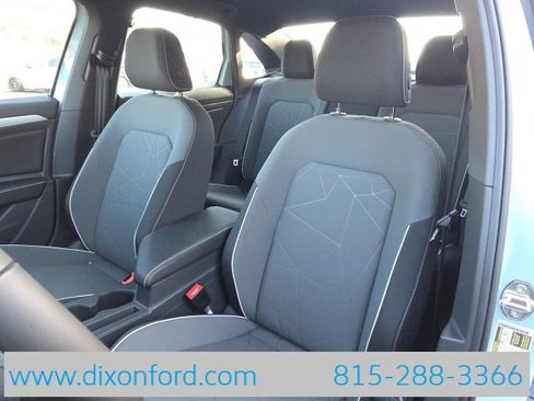 New 2025 Volkswagen Jetta Sport image 10