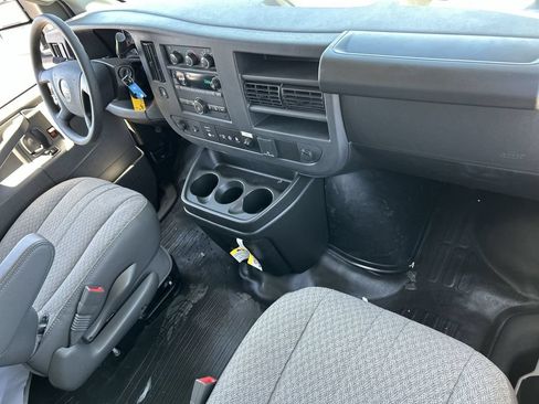 New 2025 GMC Savana 3500 w/ Power Convenience Package RWD image 27