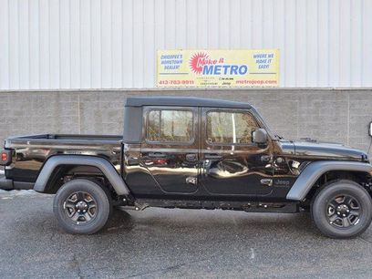 New 2026 Jeep Gladiator Sport