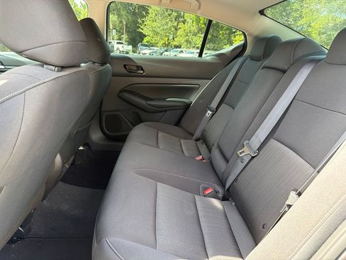 Used 2024 Nissan Altima 2.5 SV FWD image 21