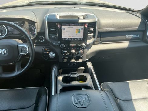 Used 2024 RAM 1500 Laramie AWD/4WD image 11