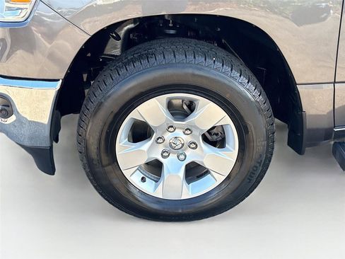Used 2022 RAM 1500 Big Horn AWD/4WD image 29