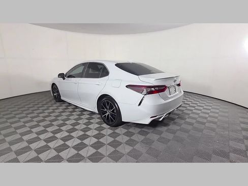 Used 2024 Toyota Camry SE FWD image 43
