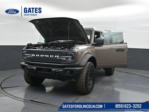 Used 2026 Ford Bronco Badlands AWD/4WD image 58