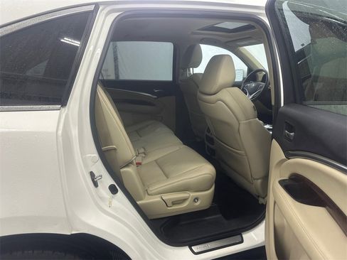 Used 2017 Acura MDX SH-AWD w/ Technology Package image 17