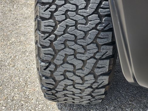 Used 2024 Ford F150 Raptor w/ Equipment Group 803A Raptor R AWD/4WD image 11