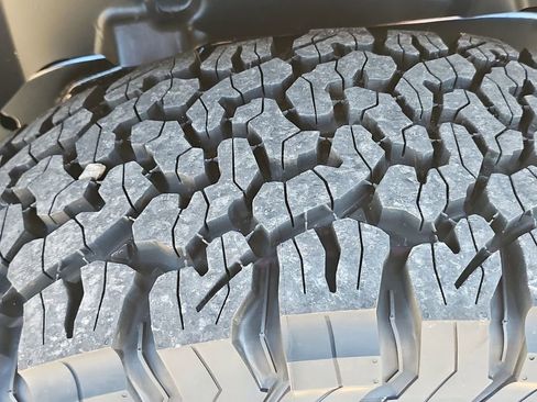 New 2025 Jeep Wrangler Unlimited Rubicon w/ Convenience Group image 55