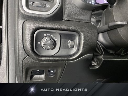 Used 2022 RAM 1500 Big Horn image 25