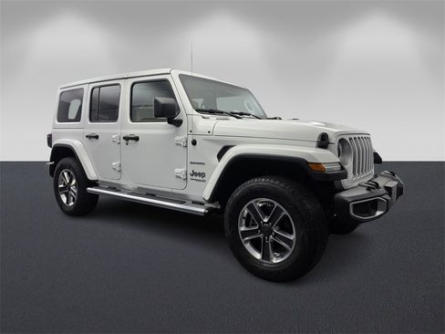 Used 2019 Jeep Wrangler Unlimited Sahara w/ Dual Top Group image 1