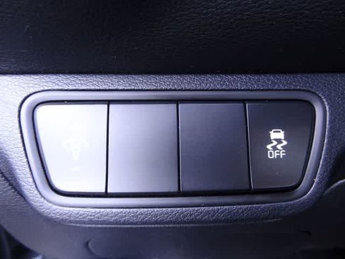 Used 2022 Kia Forte LXS image 15