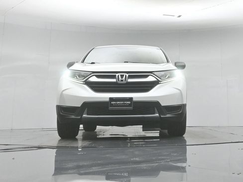 Used 2019 Honda CR-V LX image 45