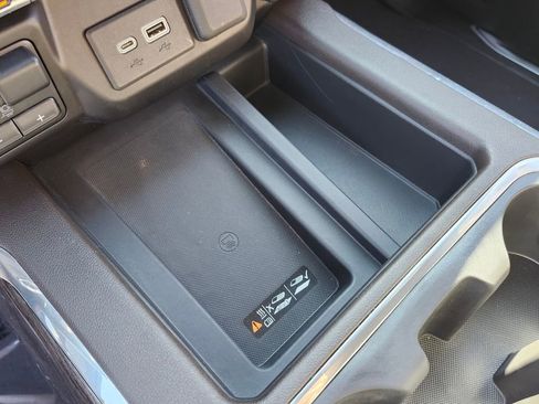 Used 2020 Chevrolet Silverado 1500 LTZ w/ LTZ Plus Package image 27