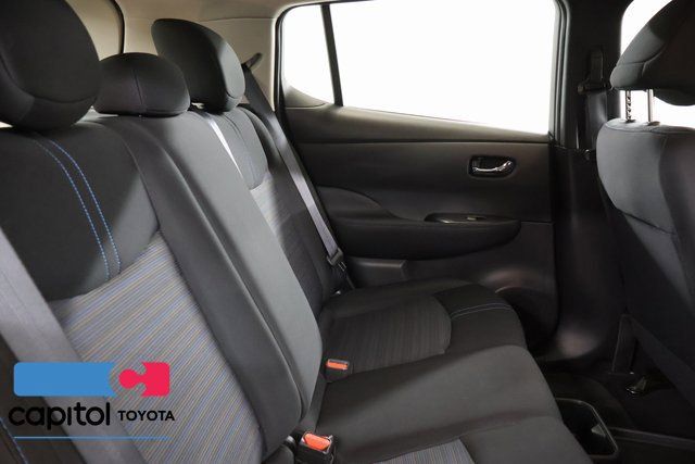 Used 2024 Nissan Leaf S FWD image 29