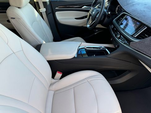 Used 2023 Buick Enclave Essence w/ Experience Buick Package image 11