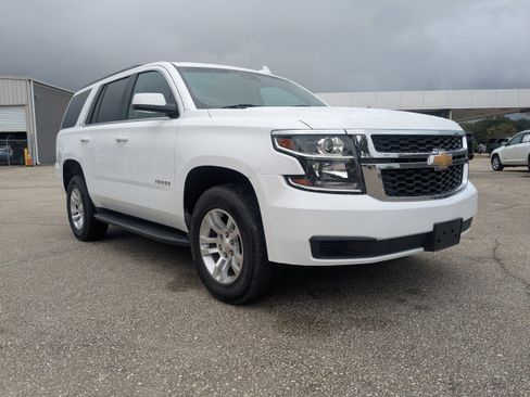 Used 2019 Chevrolet Tahoe LT image 2