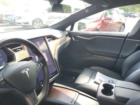 Used 2019 Tesla Model S Long Range AWD/4WD image 23