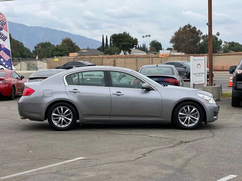 Used 2008 INFINITI G35 Journey w/ Premium Pkg image 4