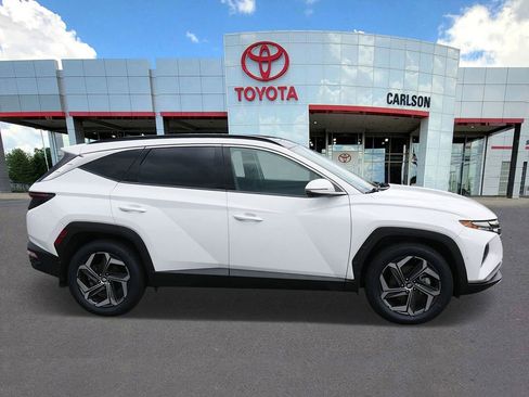 Used 2022 Hyundai Tucson Limited AWD/4WD image 4