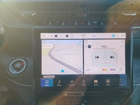 New 2025 Jeep Grand Cherokee Limited image 2