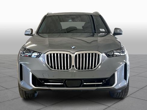Used 2026 BMW X5 sDrive40i w/ Climate Comfort Package RWD image 3