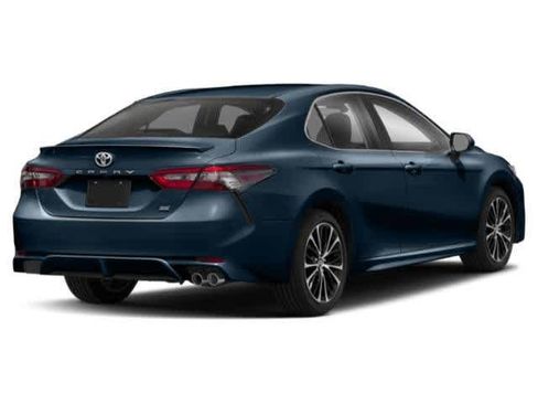 Used 2020 Toyota Camry SE image 2