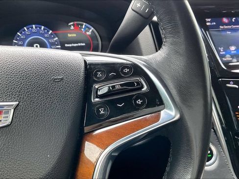 Used 2020 Cadillac Escalade Luxury w/ LPO, Radiant Package AWD/4WD image 19